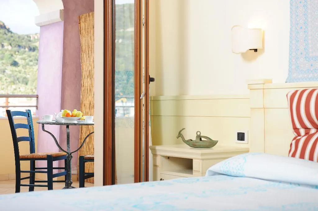 DOUBLE SUPERIOR Room, Baja Romantica, Alghero