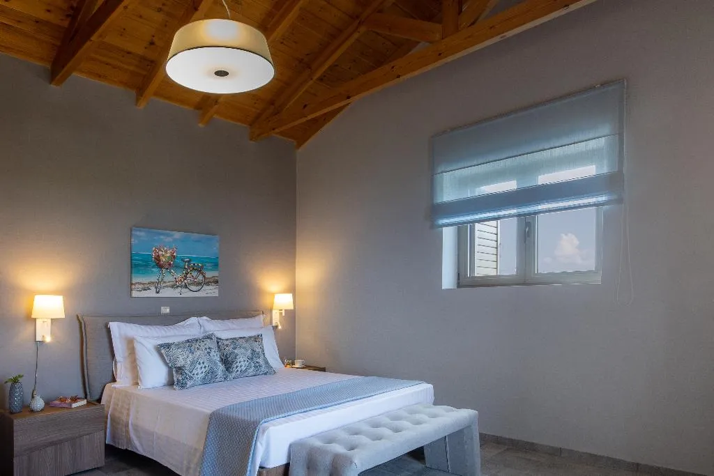 VILLA WITH PRIVATE POOL Room, Searocks Exclusive Village, Kalamata