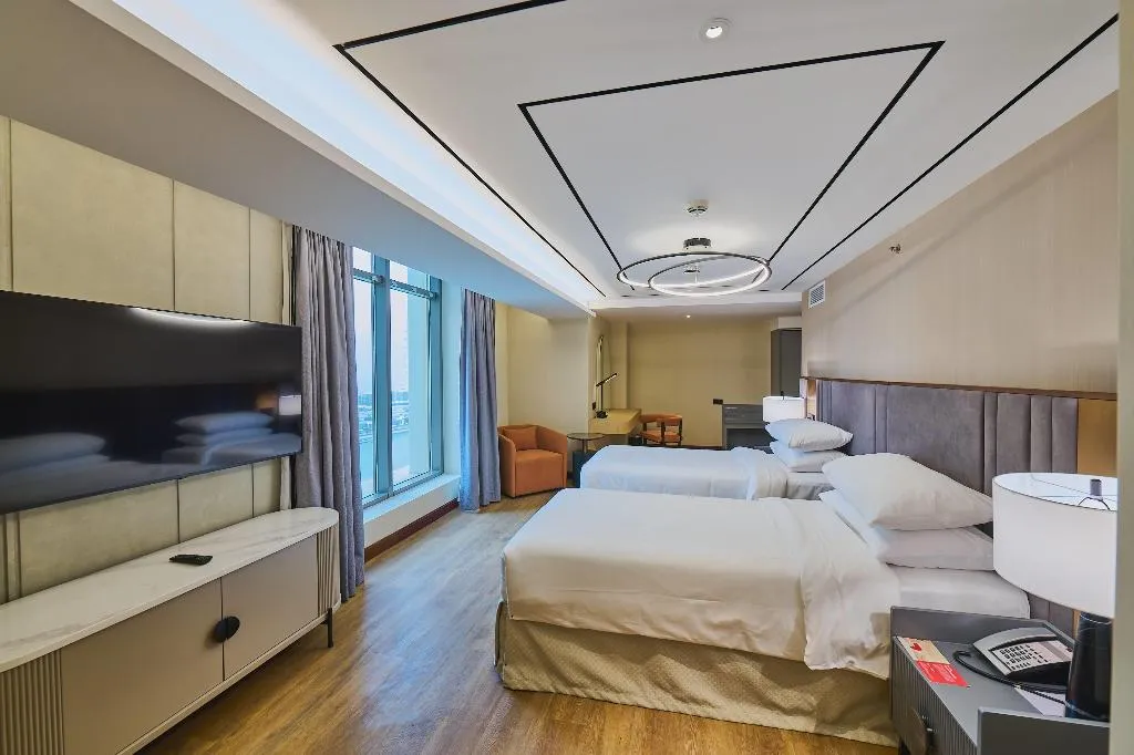 SUITE PENTHOUSE Room, Ramada Hotel & Suites by Wyndham JBR, Dubai