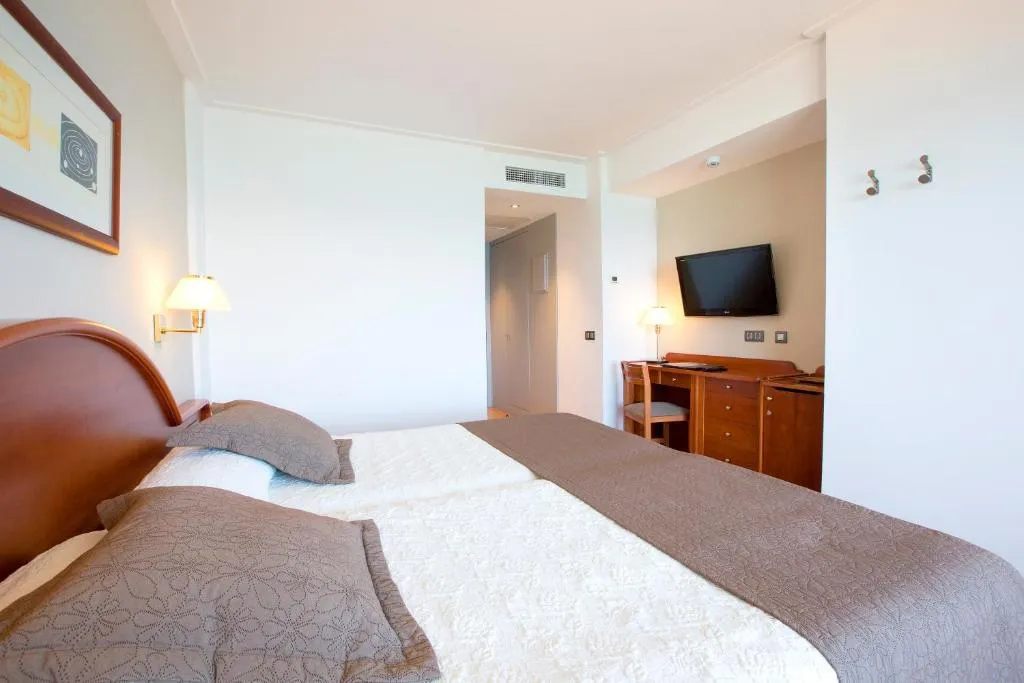 Double or Twin ECONOMY Room, Hipotels Hipocampo Playa, Majorca
