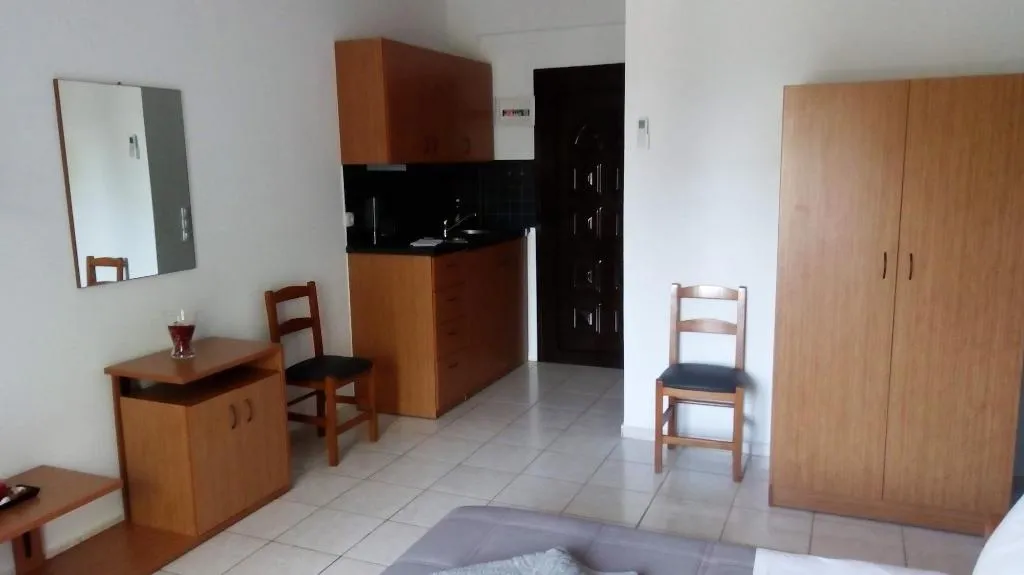 Room, Villa Karina - Near Achladies Beach, Skiathos