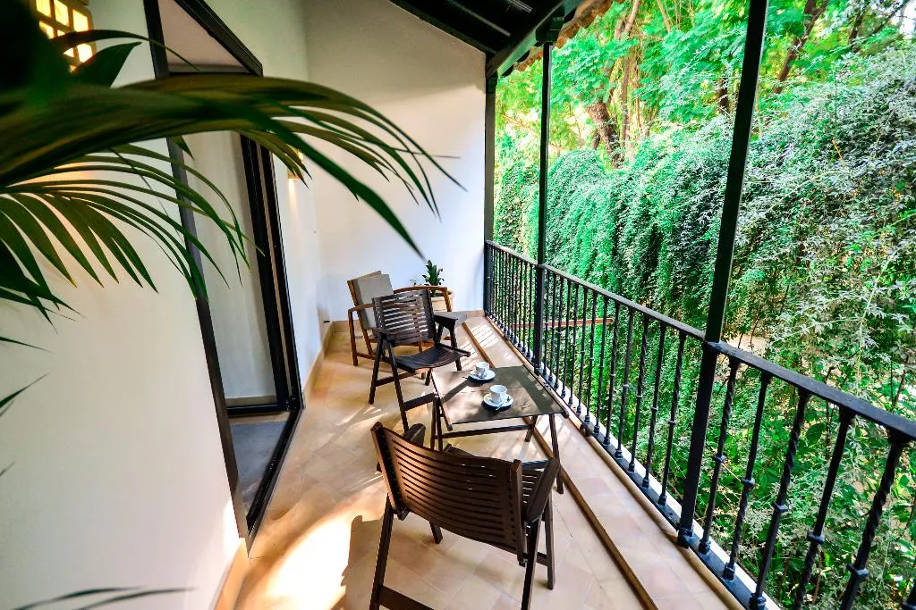 DOUBLE DELUXE ONE BED Room, Legado Alcazar, Seville