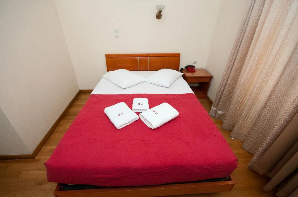 Double or Twin ECONOMY Room, Cecil hotel, Athens