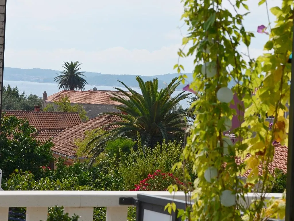 APARTMENT CAPACITY 3 Room, Apartments Damjanka, Dubrovnik