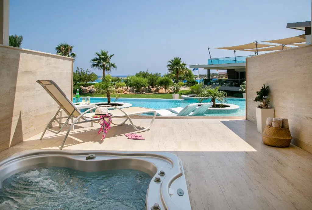 JUNIOR SUITE SEA VIEW Room, Asterias Beach Hotel, Cyprus