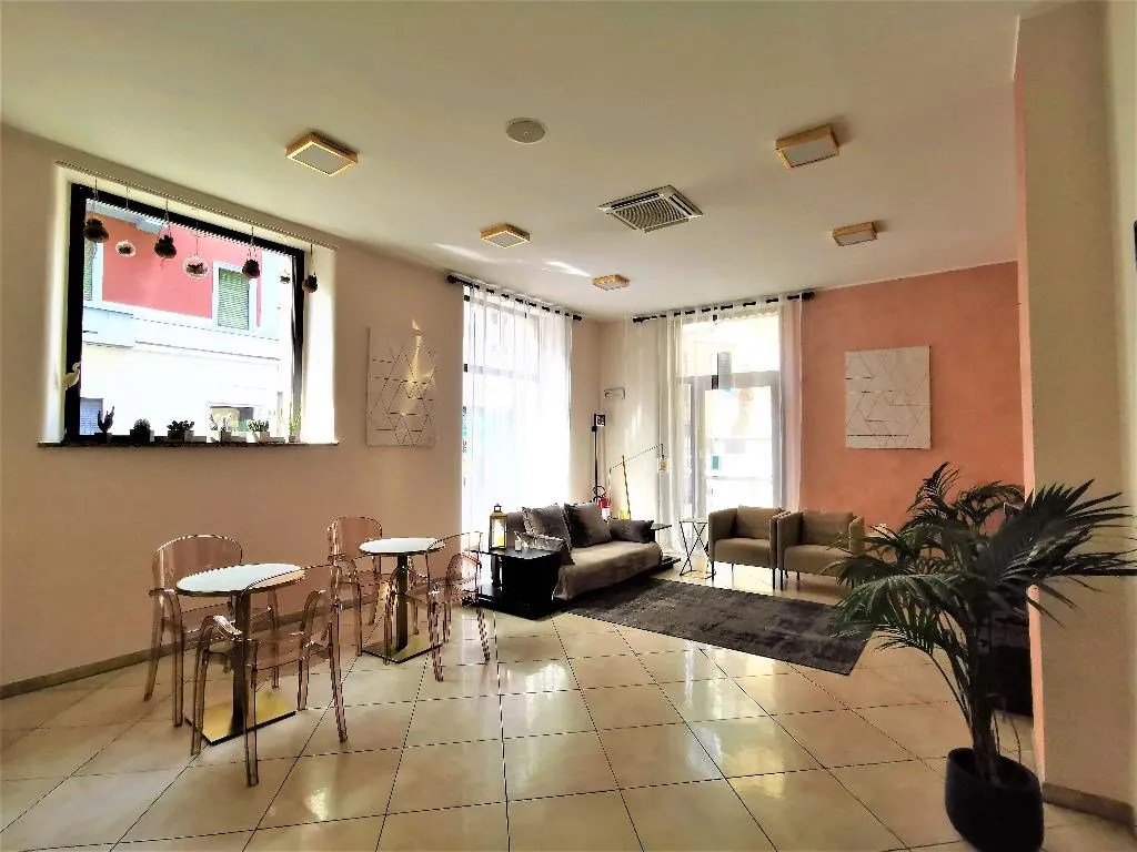 Lobby, Hotel Venini, Milan