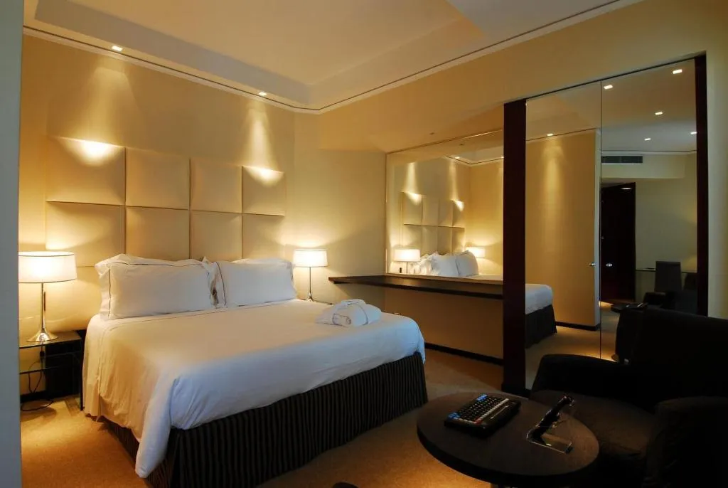 TRIPLE CLASSIC Room, Cosmopolitan Hotel, Florence