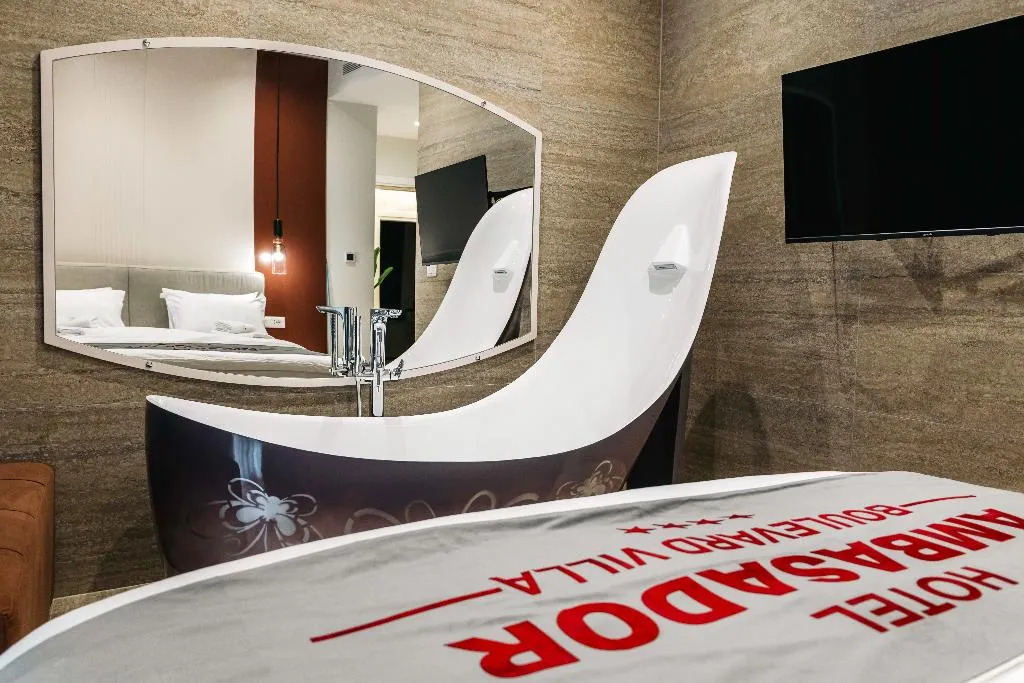 DOUBLE DELUXE Room, Ambasador Hotel, Durres