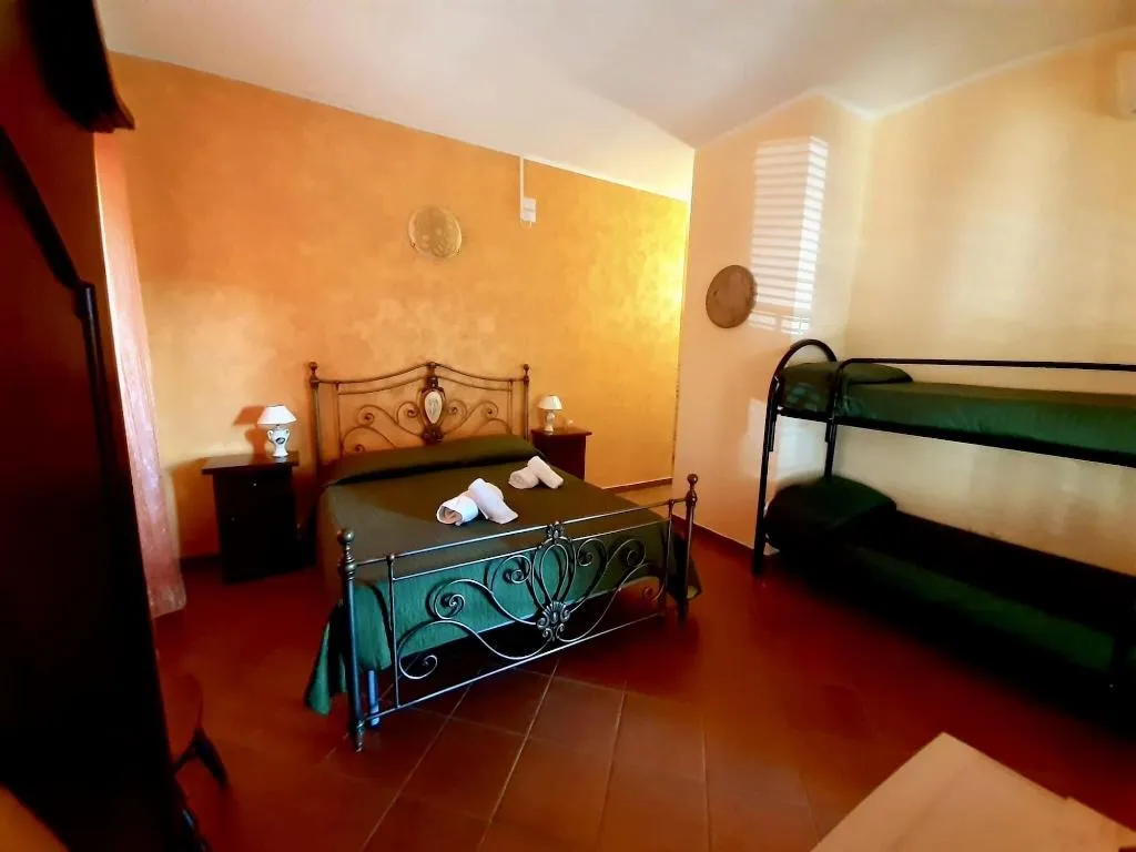 Room, B&B Pirandello Residence Villa Margherita, Catania