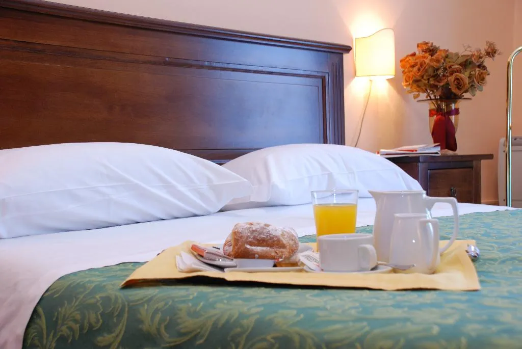 TRIPLE STANDARD Room, Hotel Del Centro, Palermo