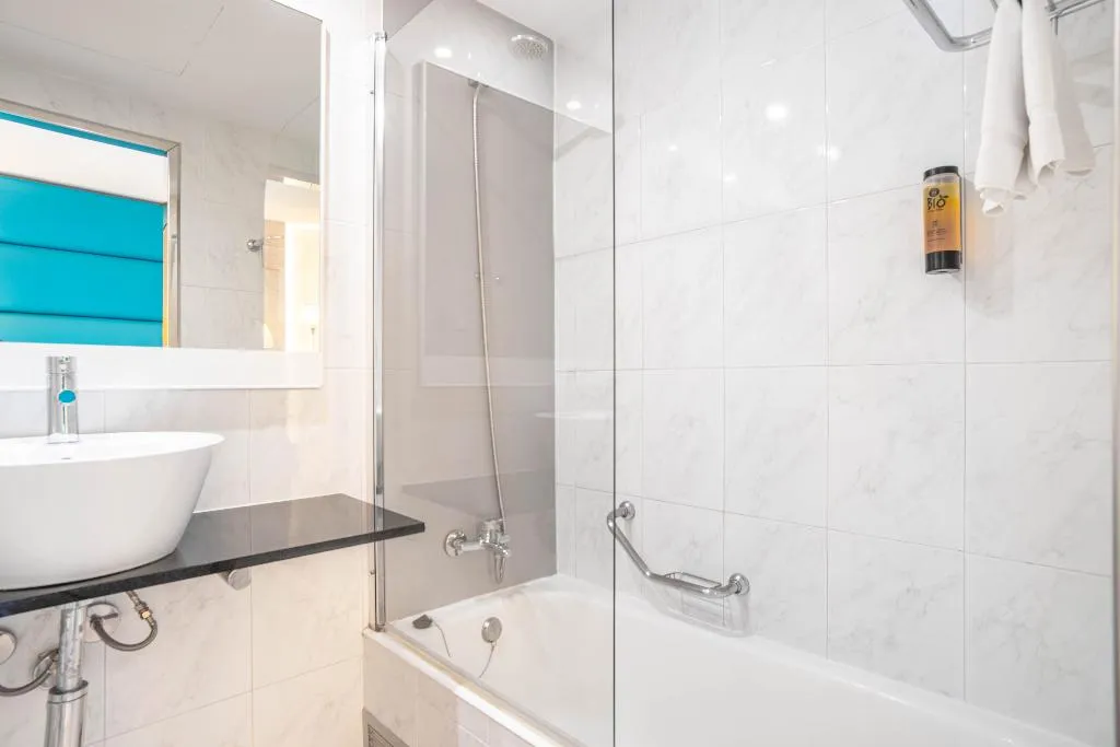 JUNIOR SUITE WITH TERRACE Room, Bahia de Alcudia Hotel & Spa, Majorca