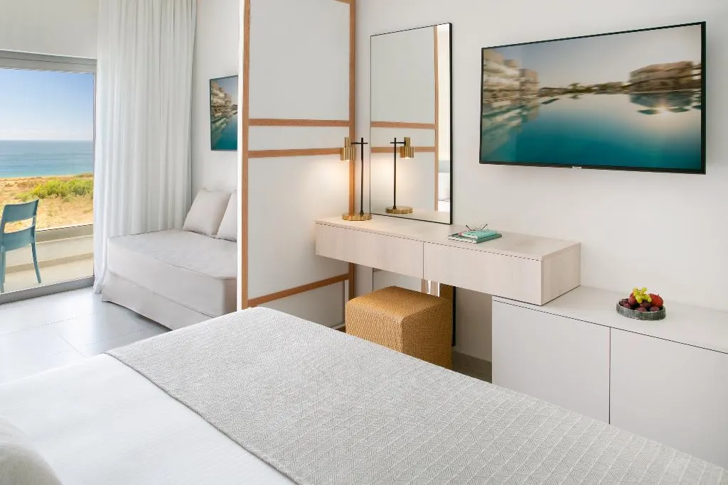 FAMILY ROOM SEA VIEW Room, Atlantica Aqua Blue, Cyprus