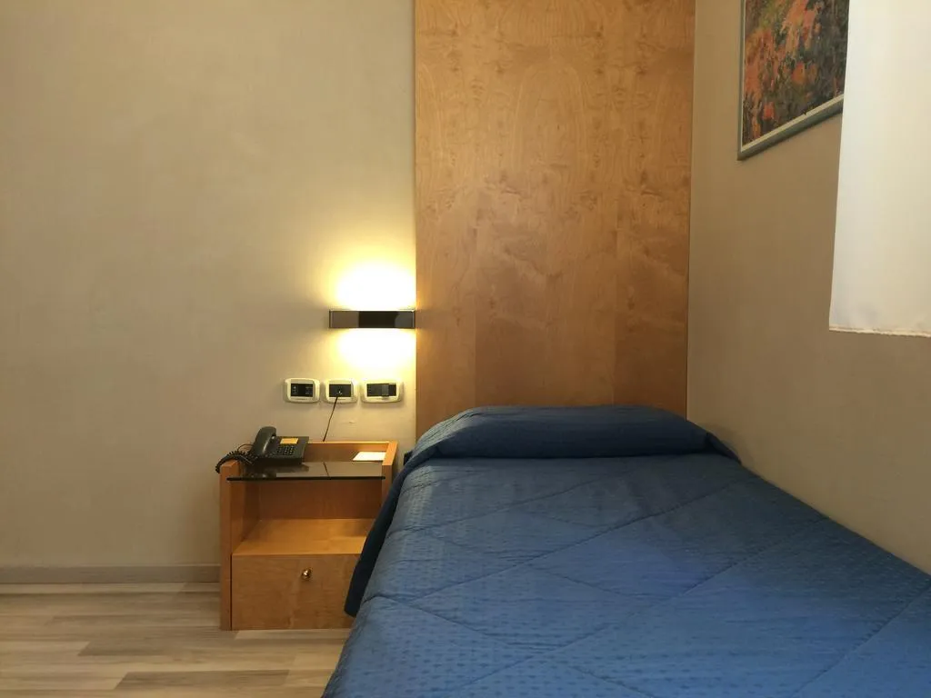 SINGLE STANDARD Room, Park Hotel Ai Pini, Venice