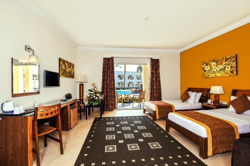 TRIPLE COMFORT Room, Xperience St. Georges Homestay, Red Sea Riviera