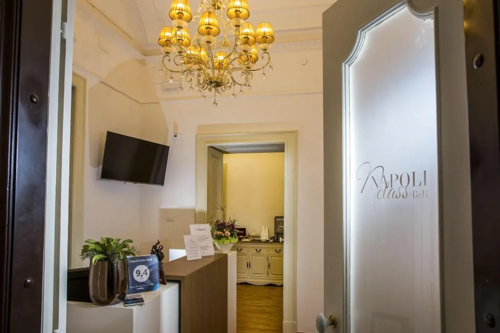 Lobby, Napoli Class, Naples