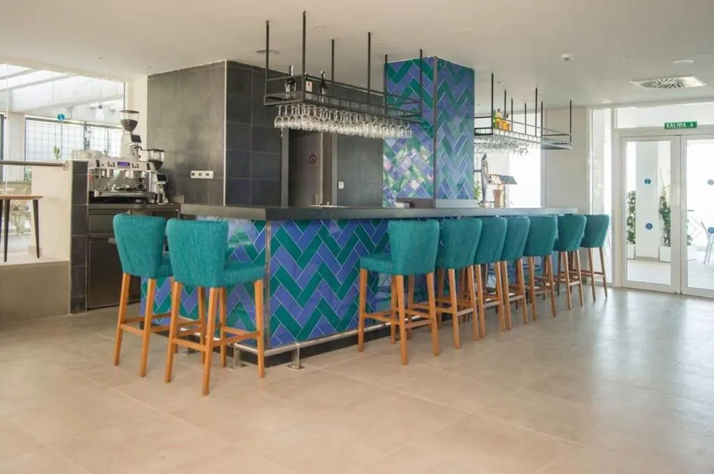 Bar, Spirit Hotel Benalmadena Beach, Costa Del Sol
