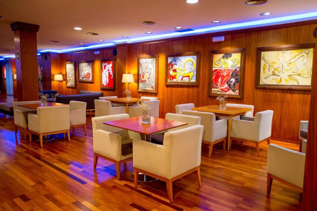Bar, Borgia, Valencia