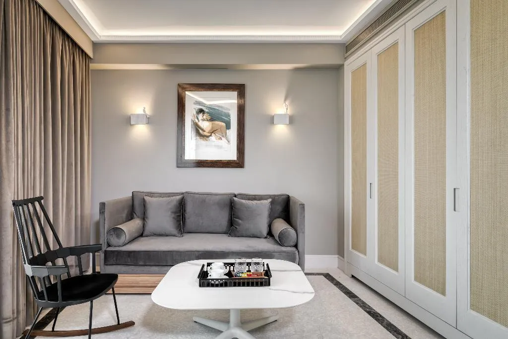 SUITE STANDARD Room, Athenian Foss, Athens