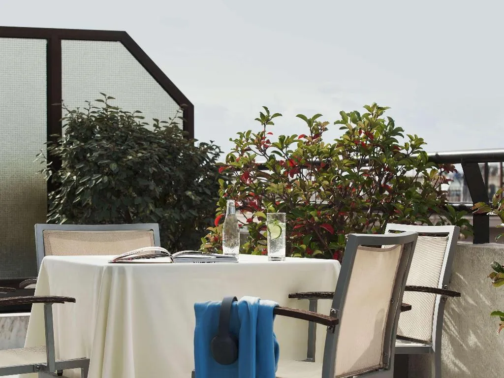 Room, Novotel Athenes, Athens
