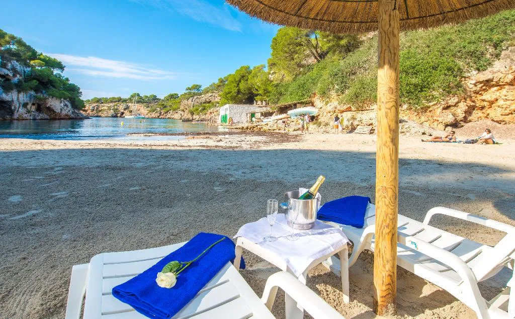 Beach, Ona Cala Pi Club, Majorca