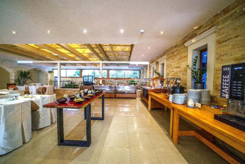 Restaurant, Macaris Suites & Spa, Crete