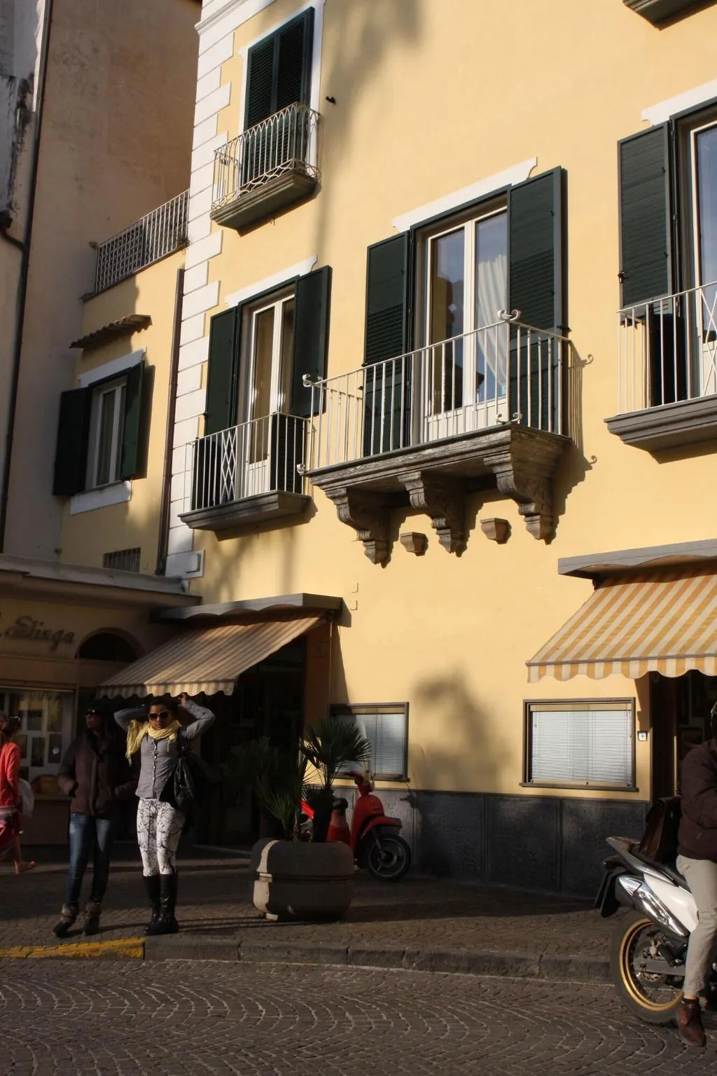 General view, Divina House B&B, Naples