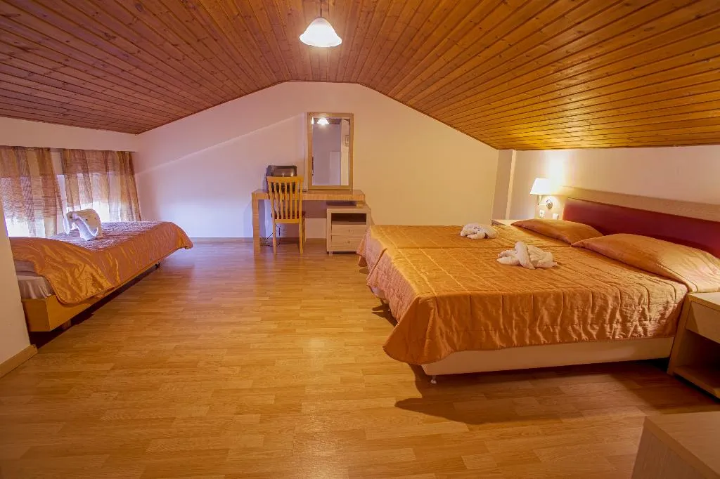 FAMILY ROOM CAPACITY 4 Room, Aegean View Aqua Resort, Kos