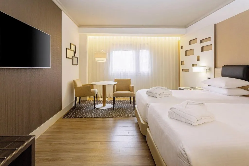 TWIN EXECUTIVE Room, Marriott Hotel Madrid Auditorium, Madrid