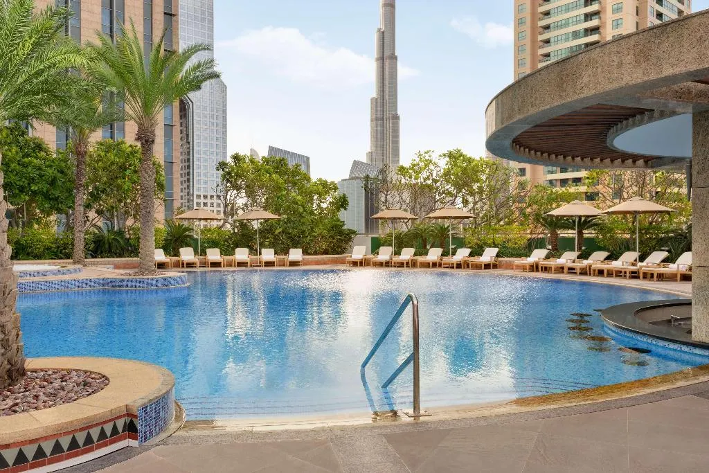 Pool, Shangri-La Dubai, Dubai