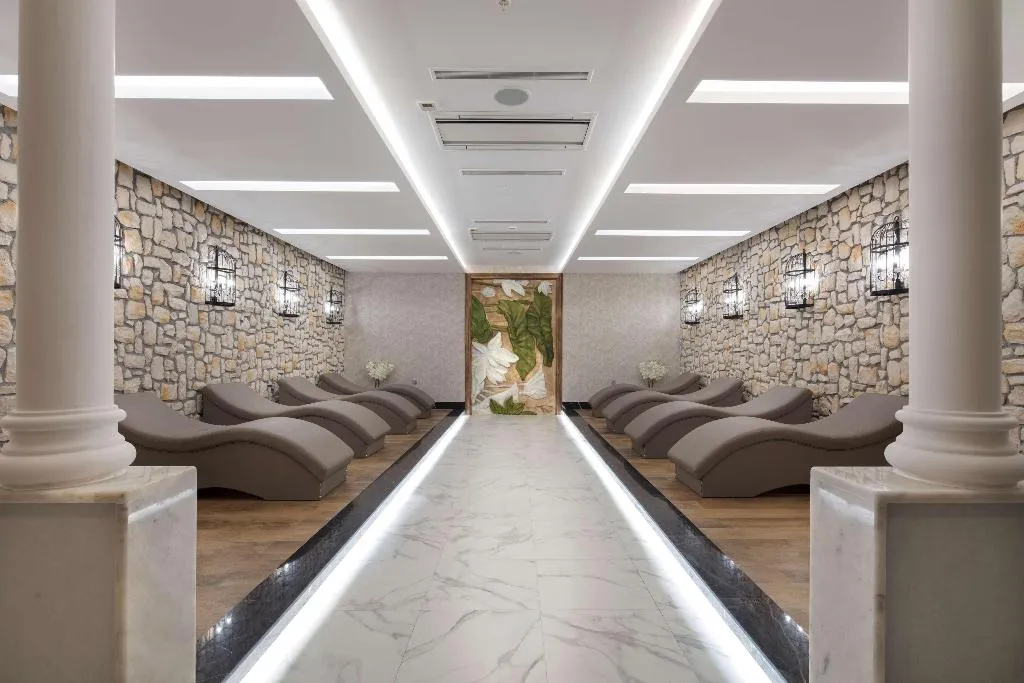 Sports and Entertainment, Granada Luxury Beach Avsallar, Antalya
