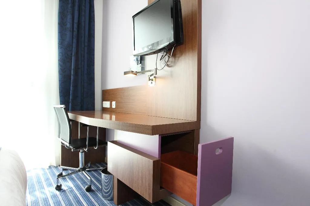 Room STANDARD Room, Holiday Inn Express Madrid Leganes, Madrid