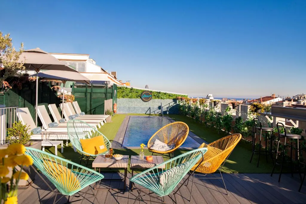 Pool, Occidental Diagonal 414, Barcelona