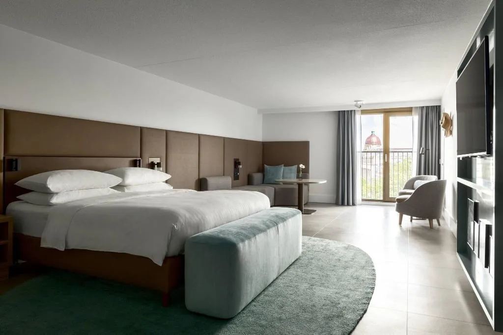 SUITE CLUB Room, Amsterdam Marriott Hotel, Amsterdam