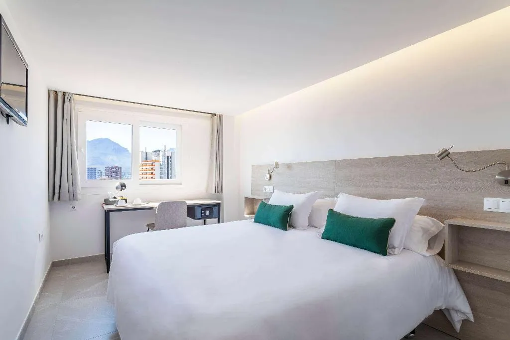 DOUBLE STANDARD Room, Halley Hotel & Apartments Affiliated by Meliá, Costa Blanca