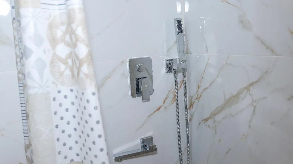 TRIPLE BASIC Room, Dolanit Hotels Vila E Drurit, Durres