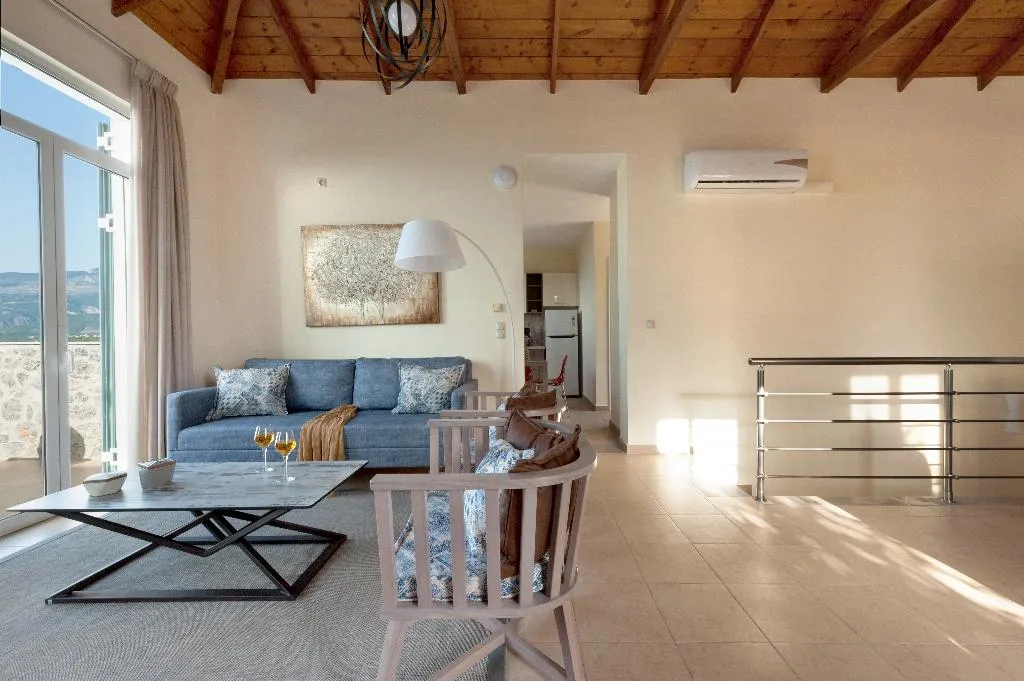 VILLA WITH PRIVATE POOL Room, Searocks Exclusive Village, Kalamata