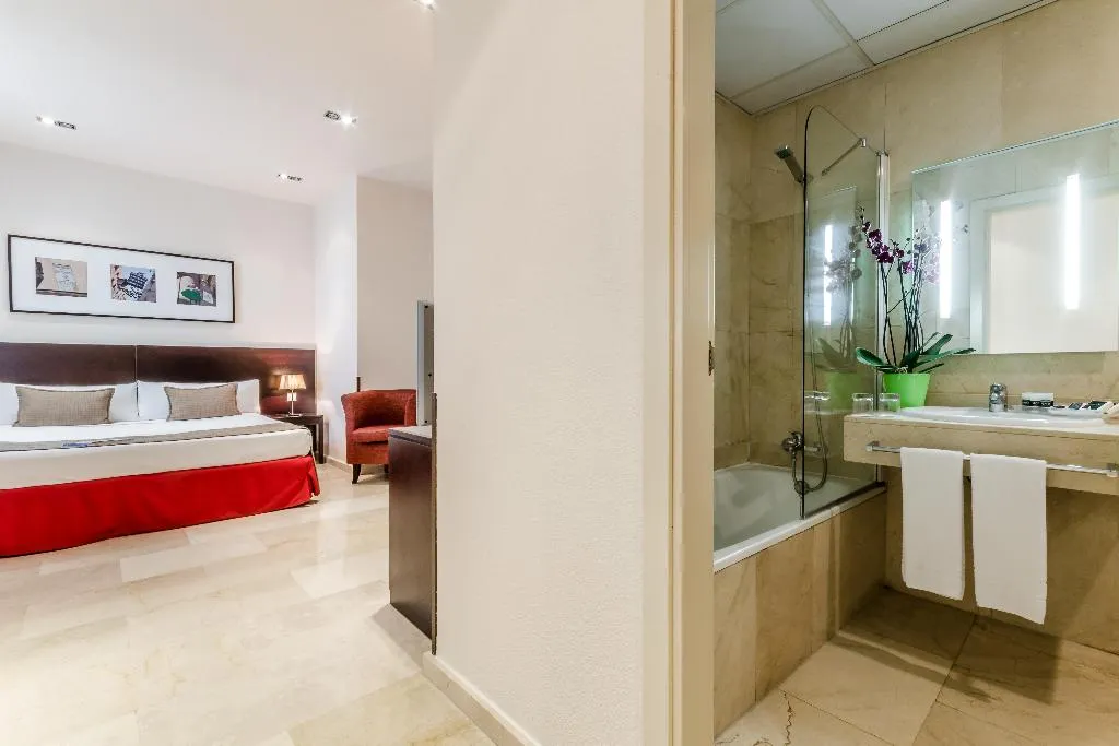 Double or Twin STANDARD Room, Exe Suites 33, Madrid