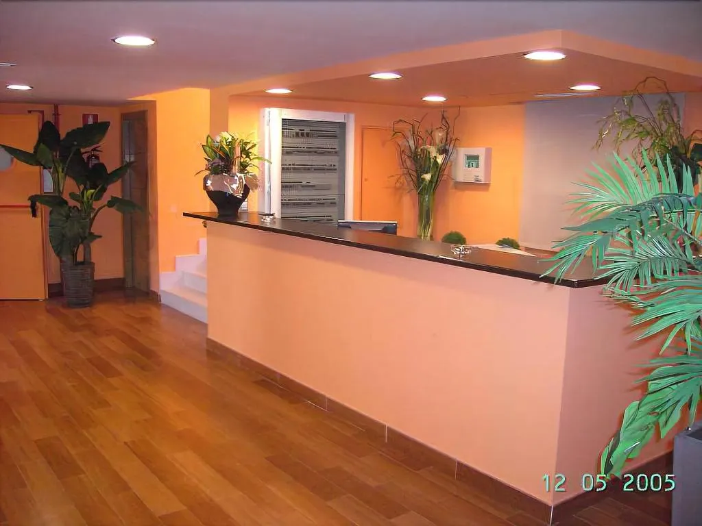 Lobby, Hostal El Arco, Madrid