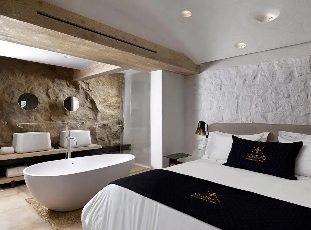 JUNIOR SUITE WITH JACUZZI Room, Hotel Kove & Spa Mykonos - Collection MGallery, Mykonos