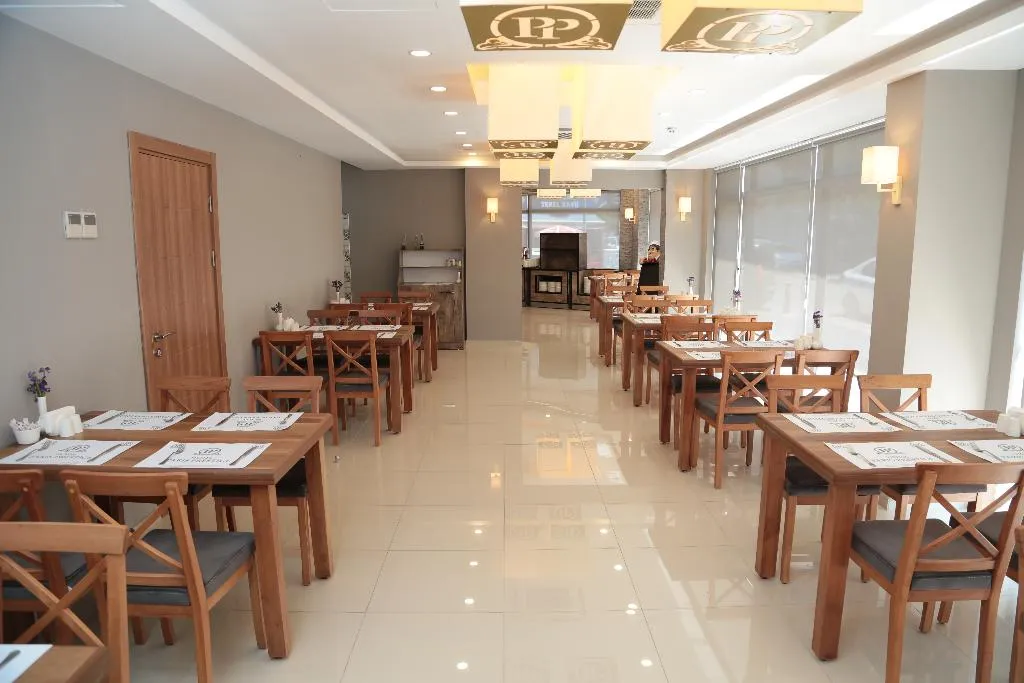 Restaurant, Paris prestige, Izmir