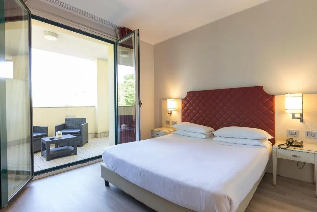 DOUBLE SUPERIOR Room, Just Hotel Lomazzo Fiera, Milan
