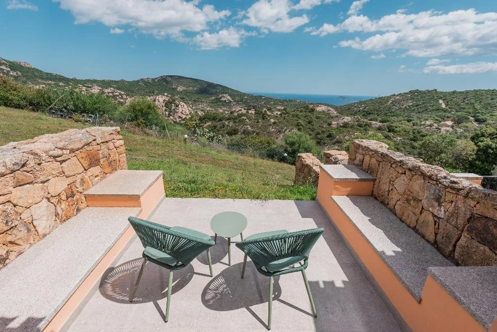 JUNIOR SUITE SUPERIOR SEA VIEW Room, Rocce Sarde, Olbia