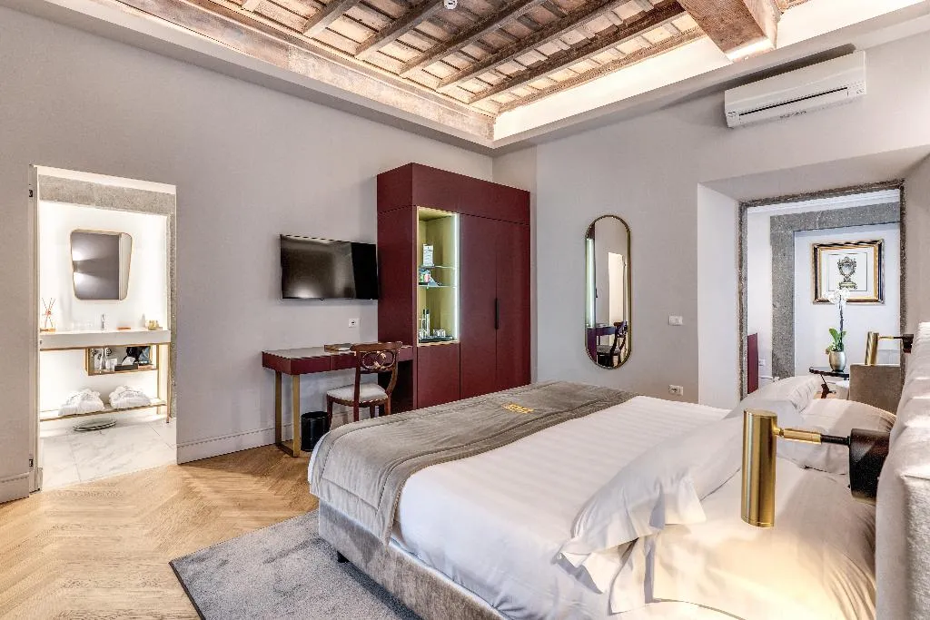 SUITE SUPERIOR Room, Eitch Borromini Palazzo Pamphilj, Rome