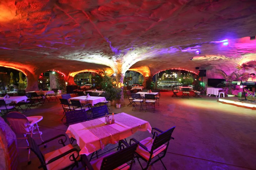 Sports and Entertainment, Kotva, Bourgas