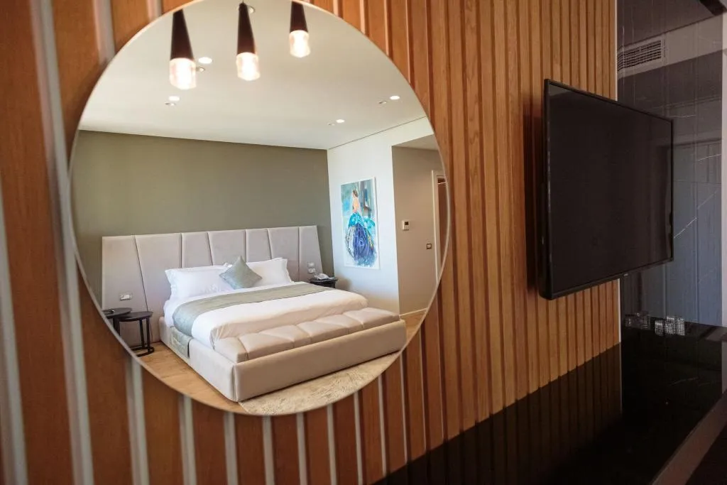 SUITE QUEEN SIZE BED Room, Ames Hotel & SPA, Kavaje