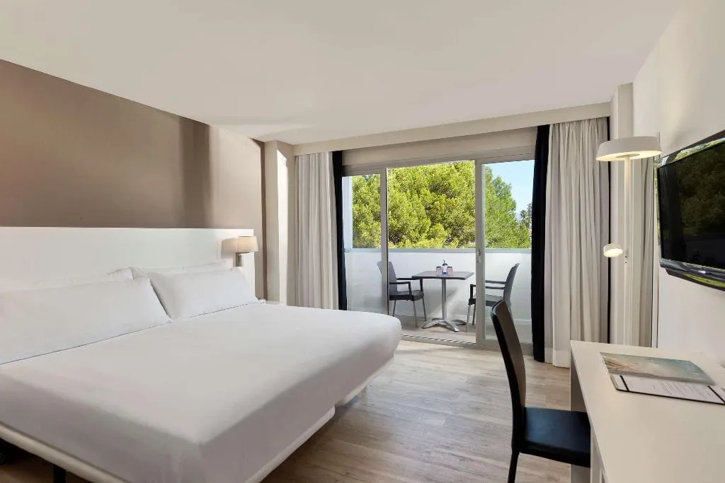 Room WITH BALCONY Room, Innside Palma Bosque Hotel, Majorca