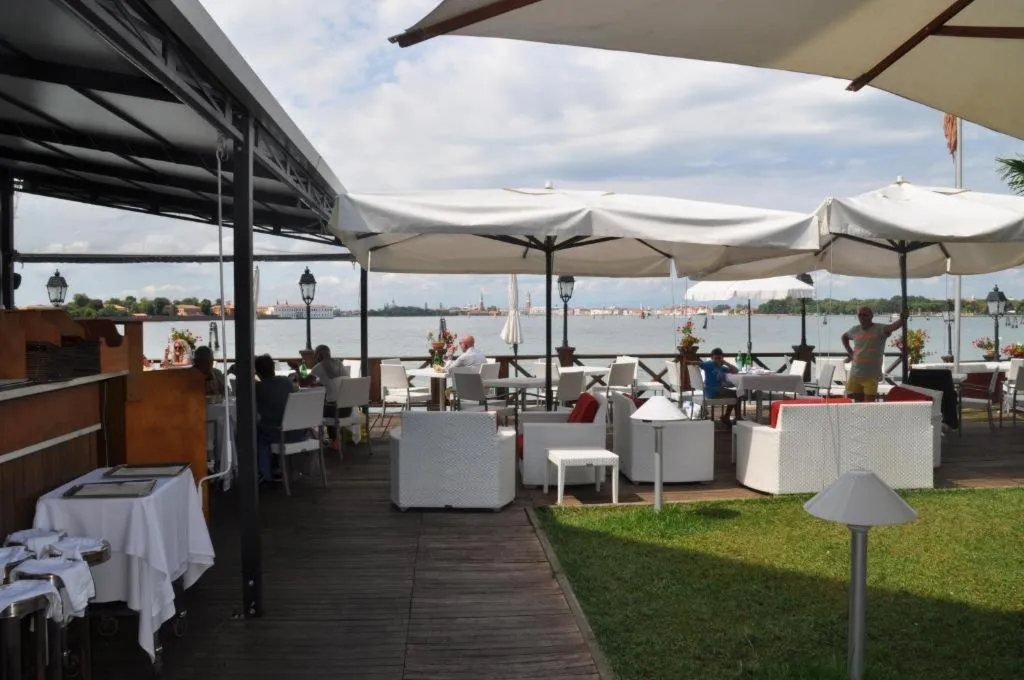 Restaurant, Hotel Villa Laguna, Venice