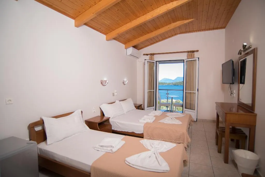 TRIPLE SEA VIEW Room, Hotel Oasis, Athens