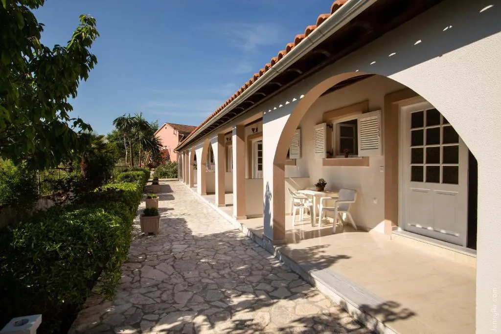 STUDIO SUPERIOR Room, Paradise Village, Corfu