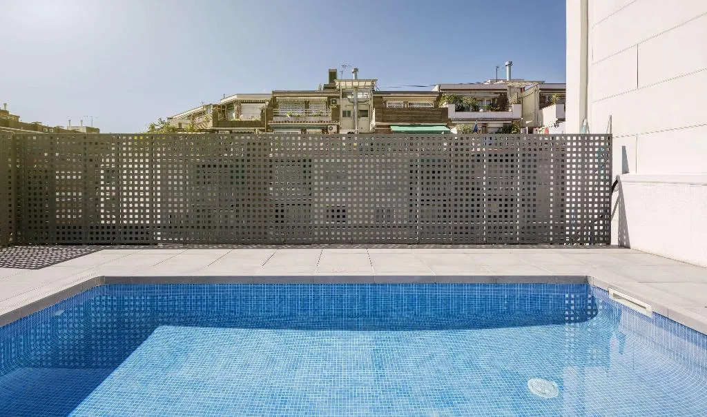Pool, Ilunion Auditori, Barcelona